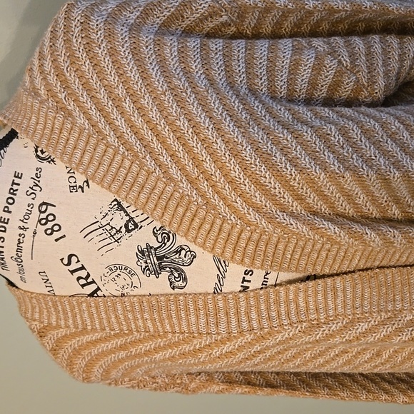 Tan Printed Cardigan - Picture 7 of 7